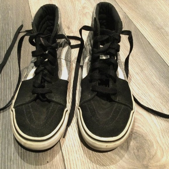 Black and Gray High-Top Vans - Picture 1 of 7
